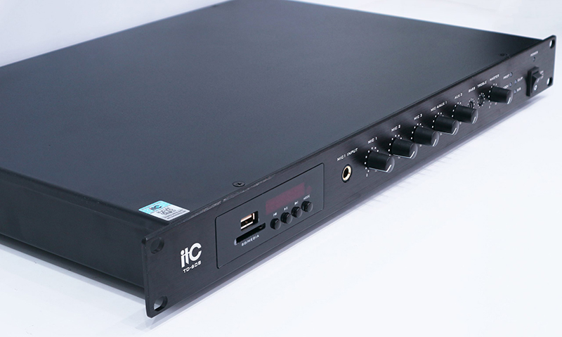 Amply ITC TD-60B có thiết kế mỏng ấn tượng