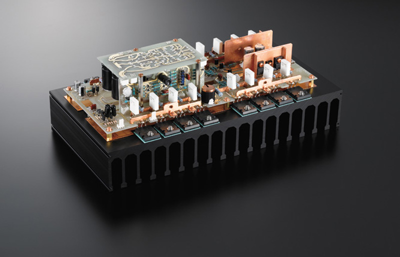 chất âm của Power Amply Luxman M-900U